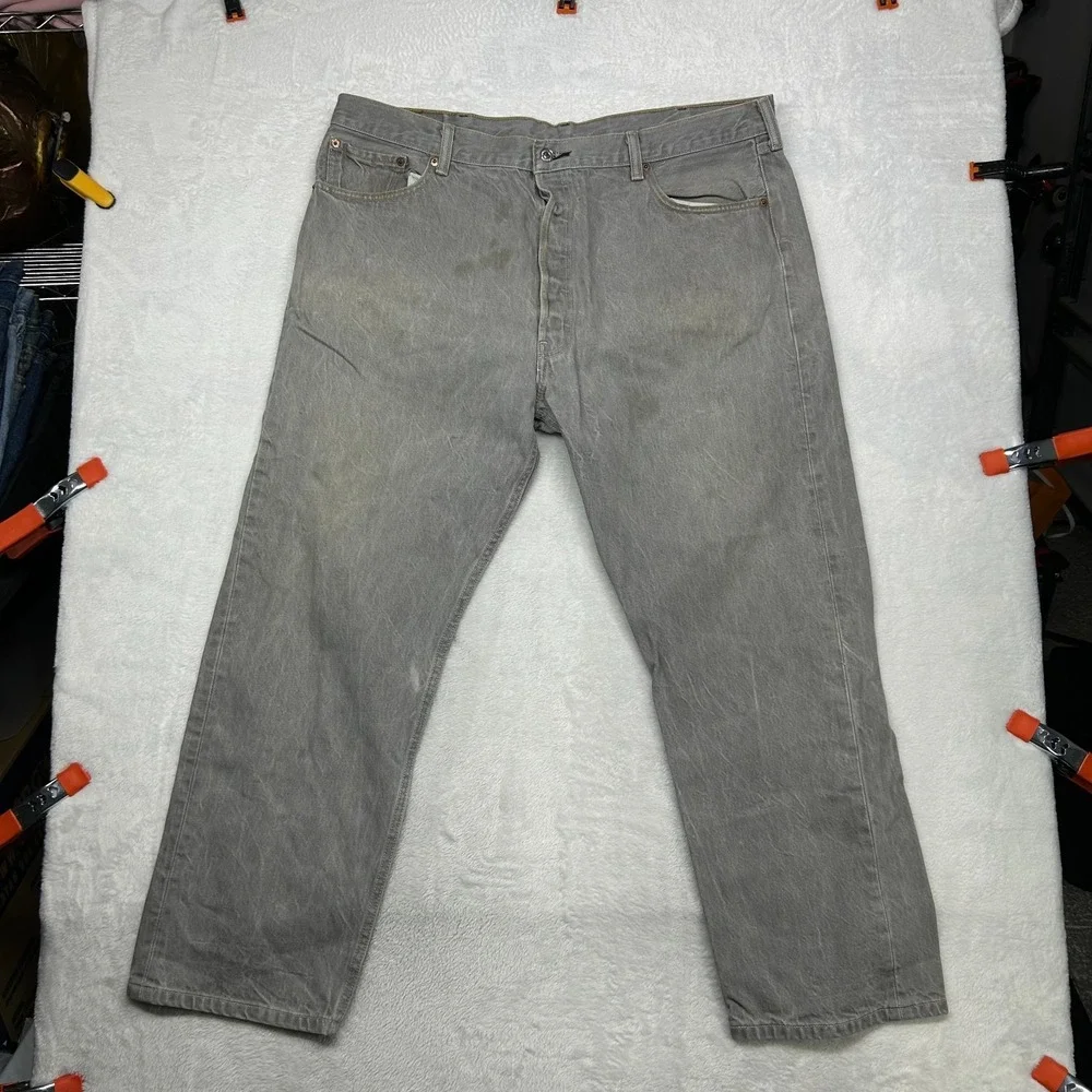Levi's 501 Jeans Men's Gray Denim Pockets Classic Straight‎ Button Fly - 41X28.5